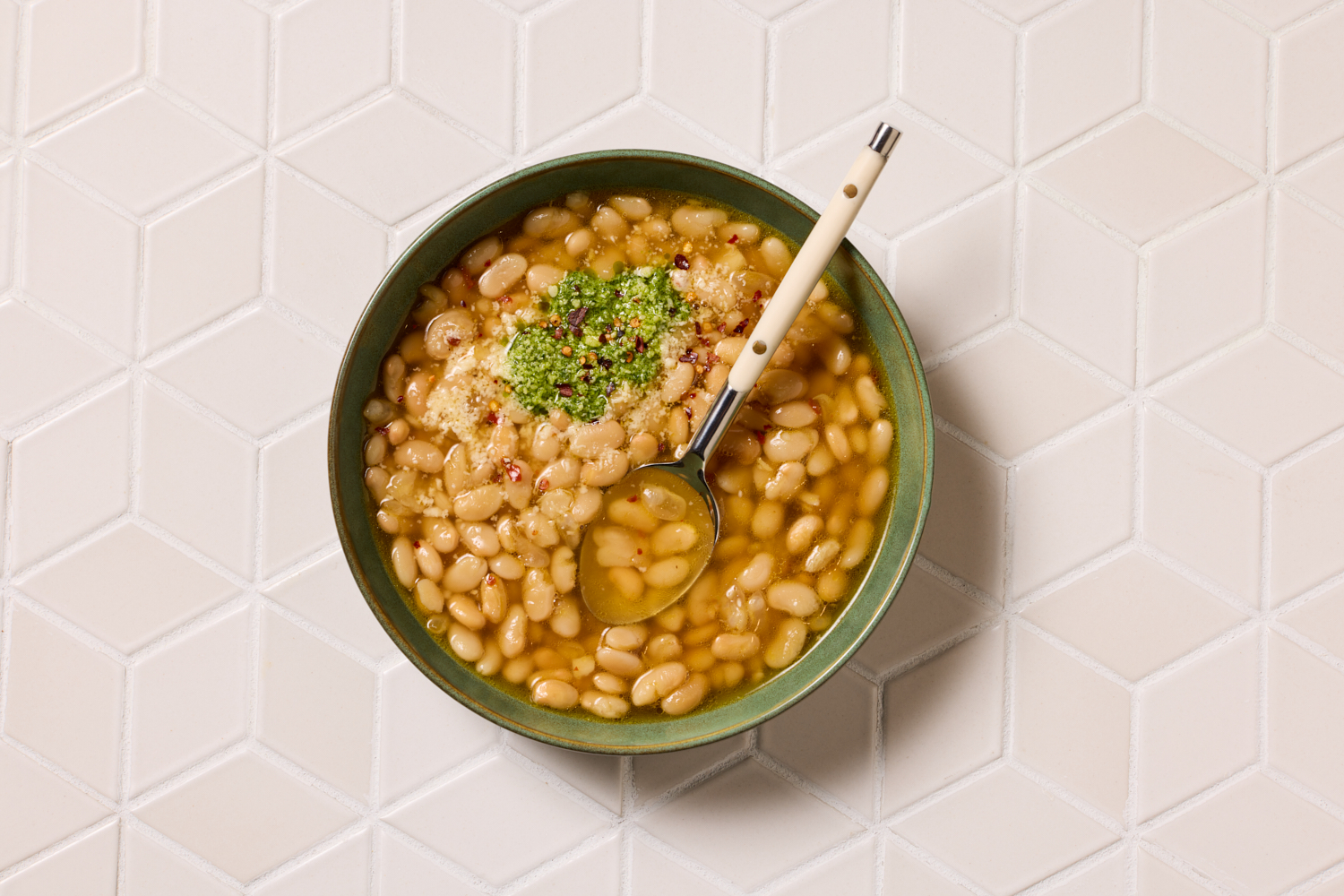 Spicy Garlic White Beans
